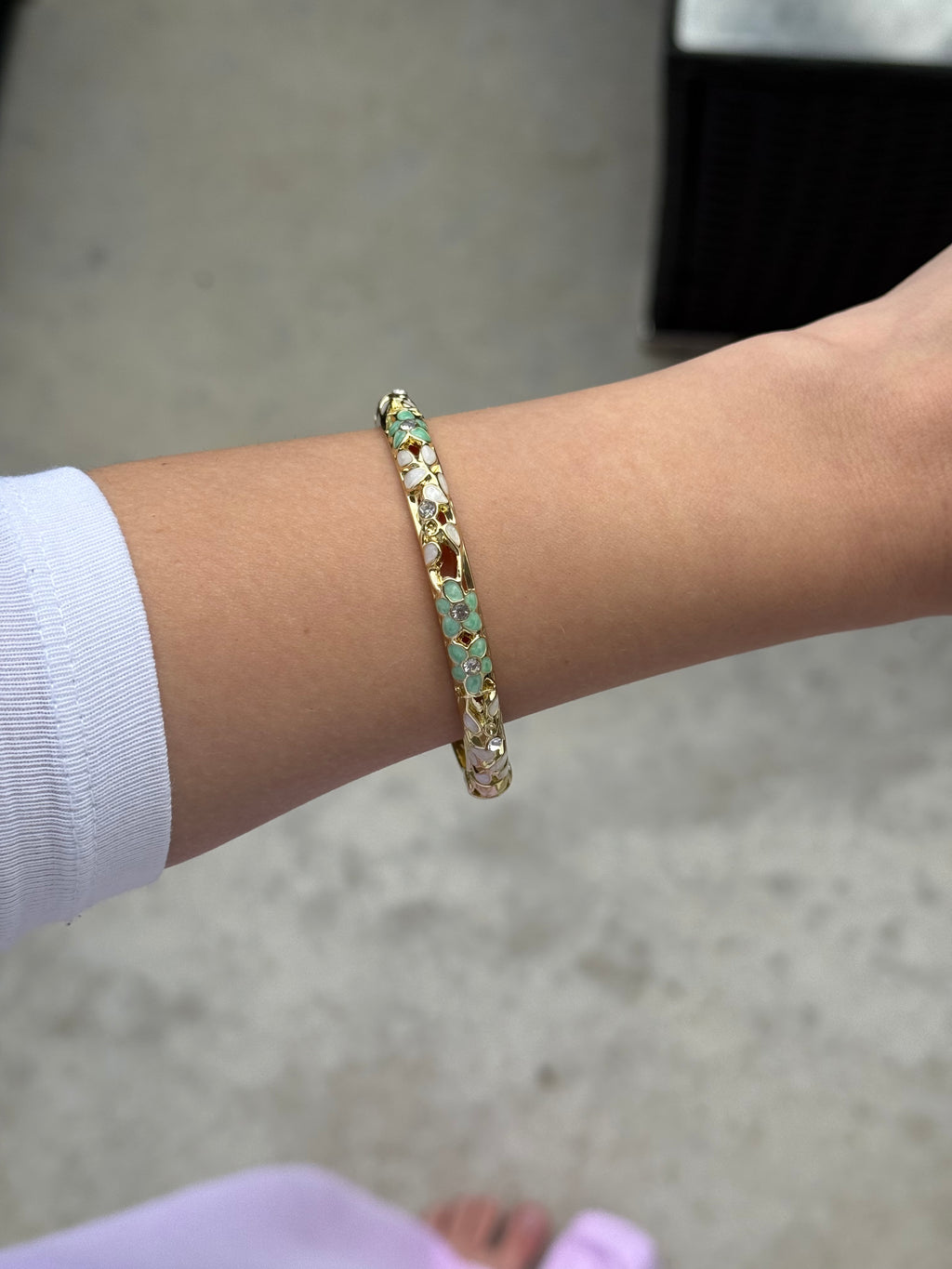 Bloom Bangle – Cream Green